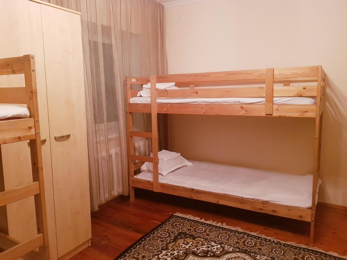 Hostel 888 Alma-Ata Buitenkant foto